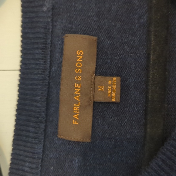 Men's navy Fairlane and Sons Sweater, Size Medium - Picture 3 of 6